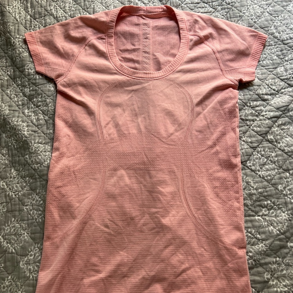 Lululemon swiftly tech size 6